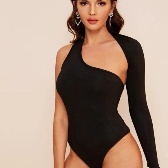 SHEIN Tops - SHEIN Prive Solid Form- Fitting Asymmetrical Neck Bodysuit